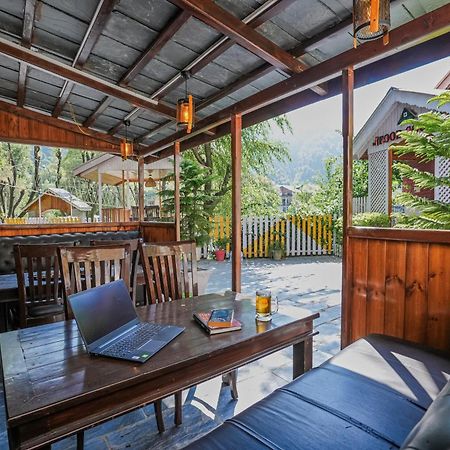 Pax Hotel Rock Villa Swimming Pool Available Dalhousie Exterior photo