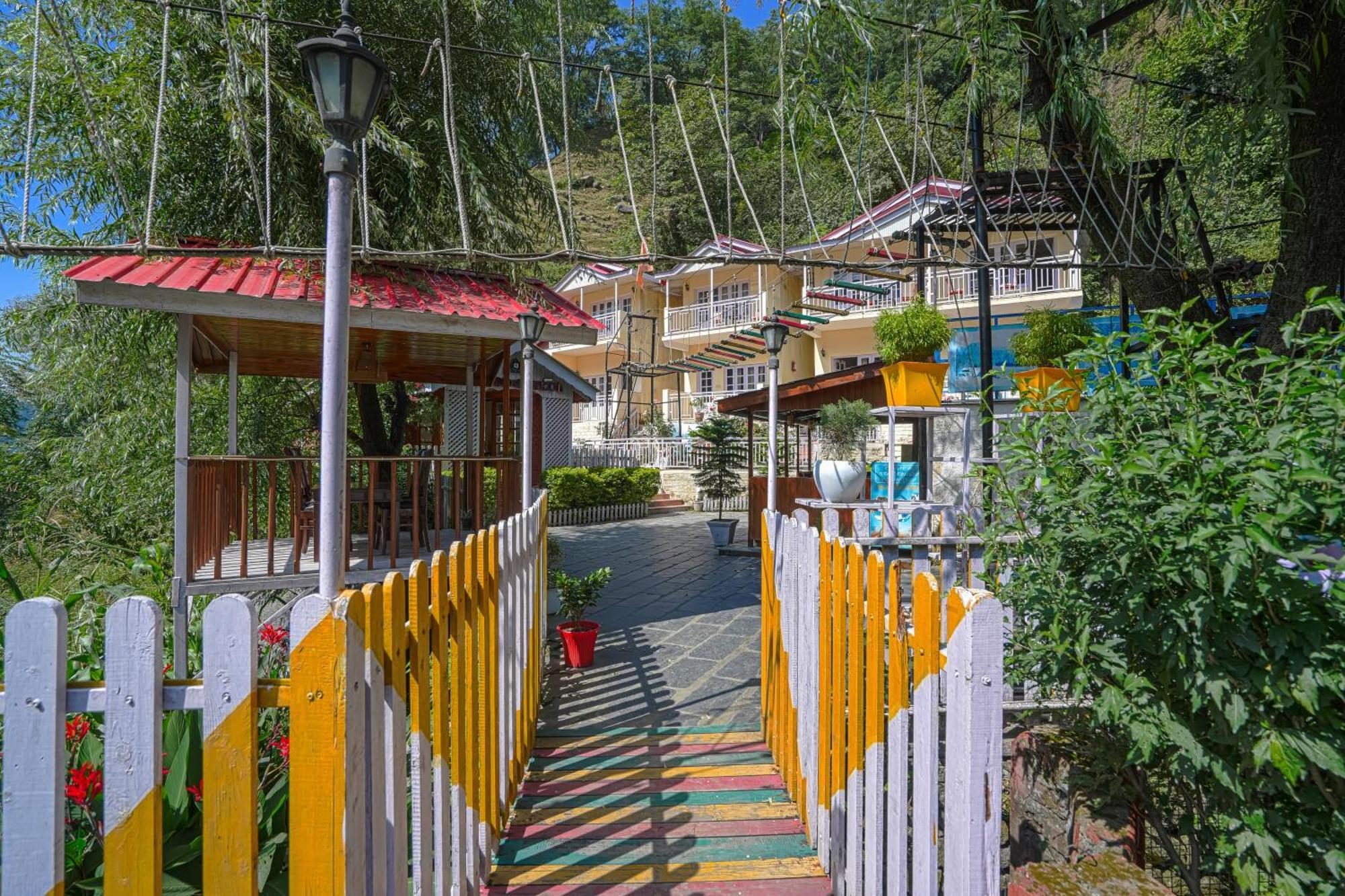 Pax Hotel Rock Villa Swimming Pool Available Dalhousie Exterior photo